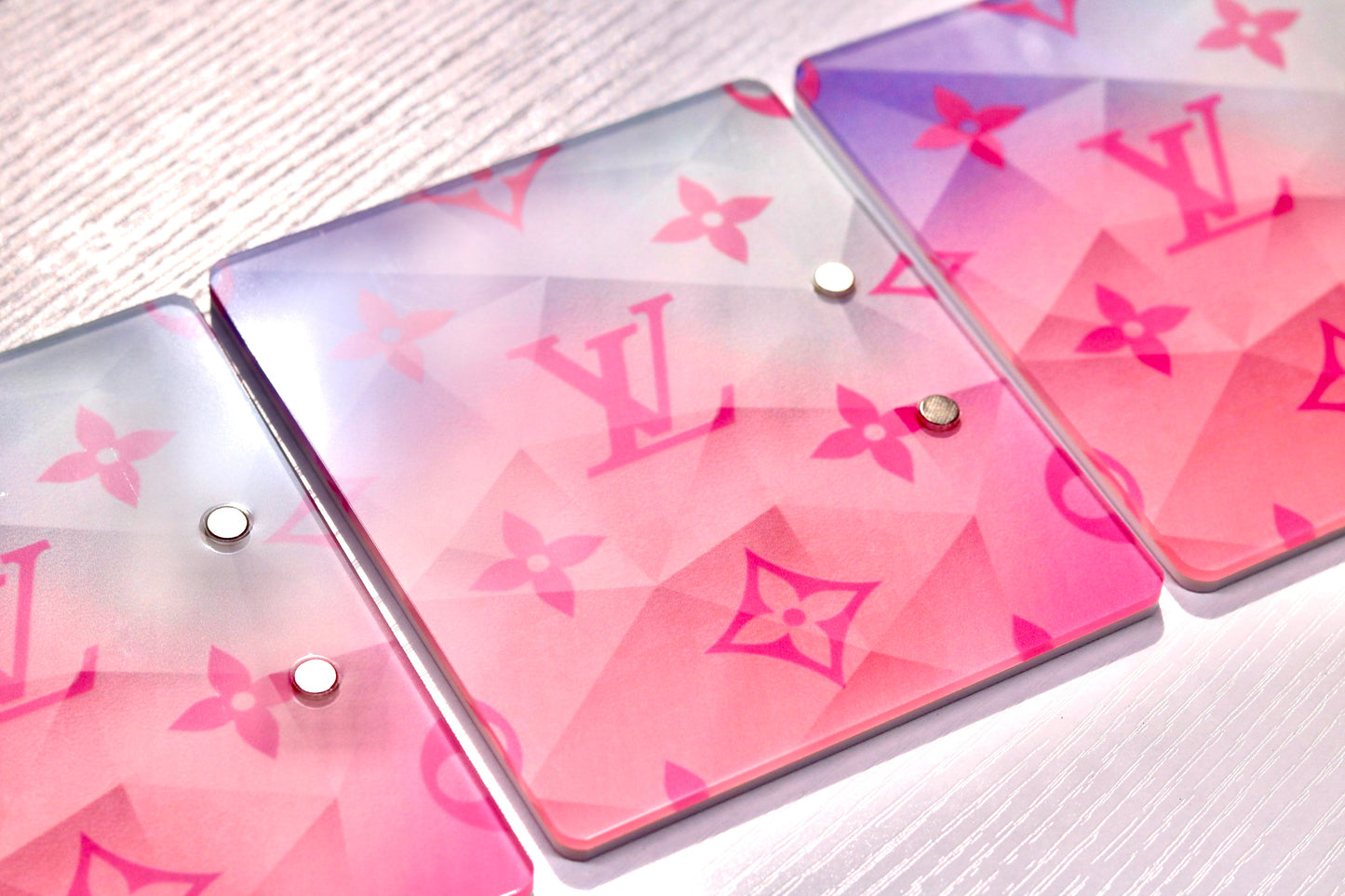LV Lash Tile